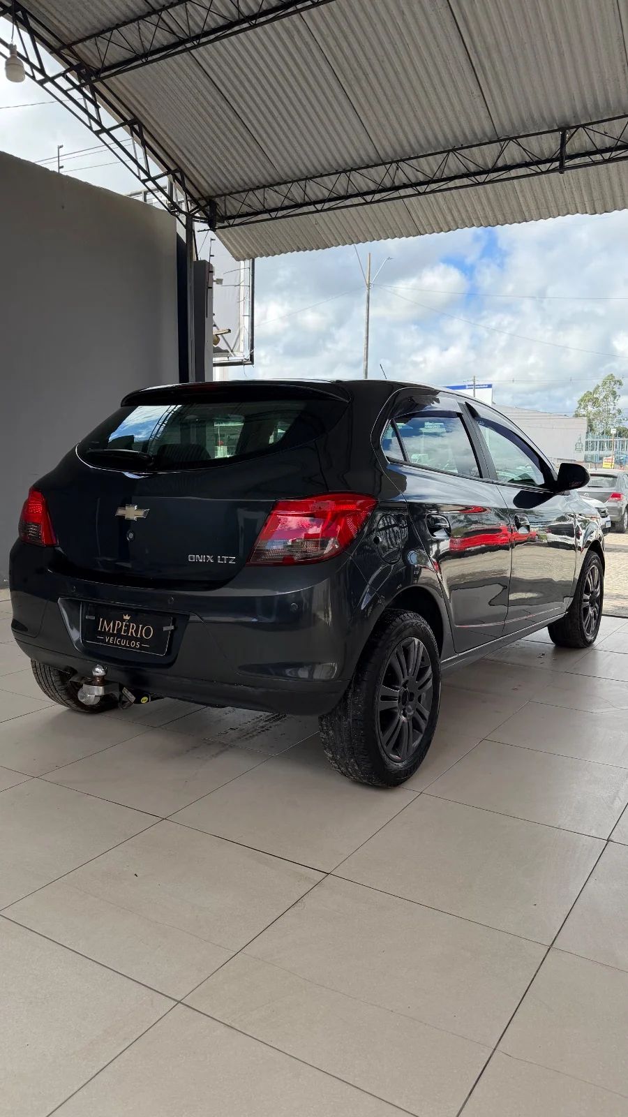 Chevrolet ONIX 2016, cor cinza, foto 4 de 7