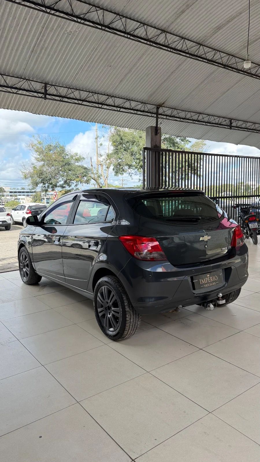 Chevrolet ONIX 2016, cor cinza, foto 3 de 7