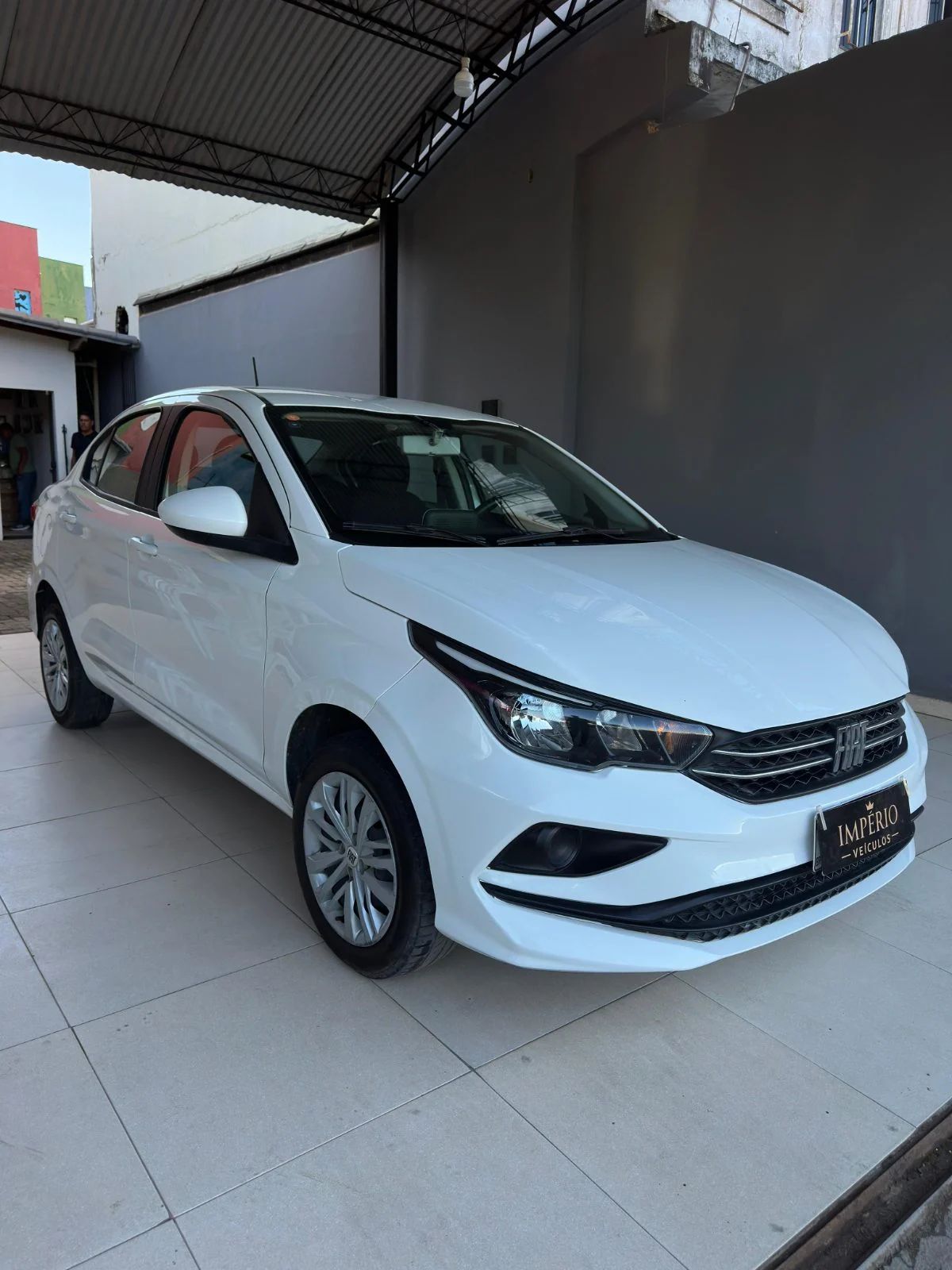 Fiat CRONOS 2024, cor branca, foto 2 de 7