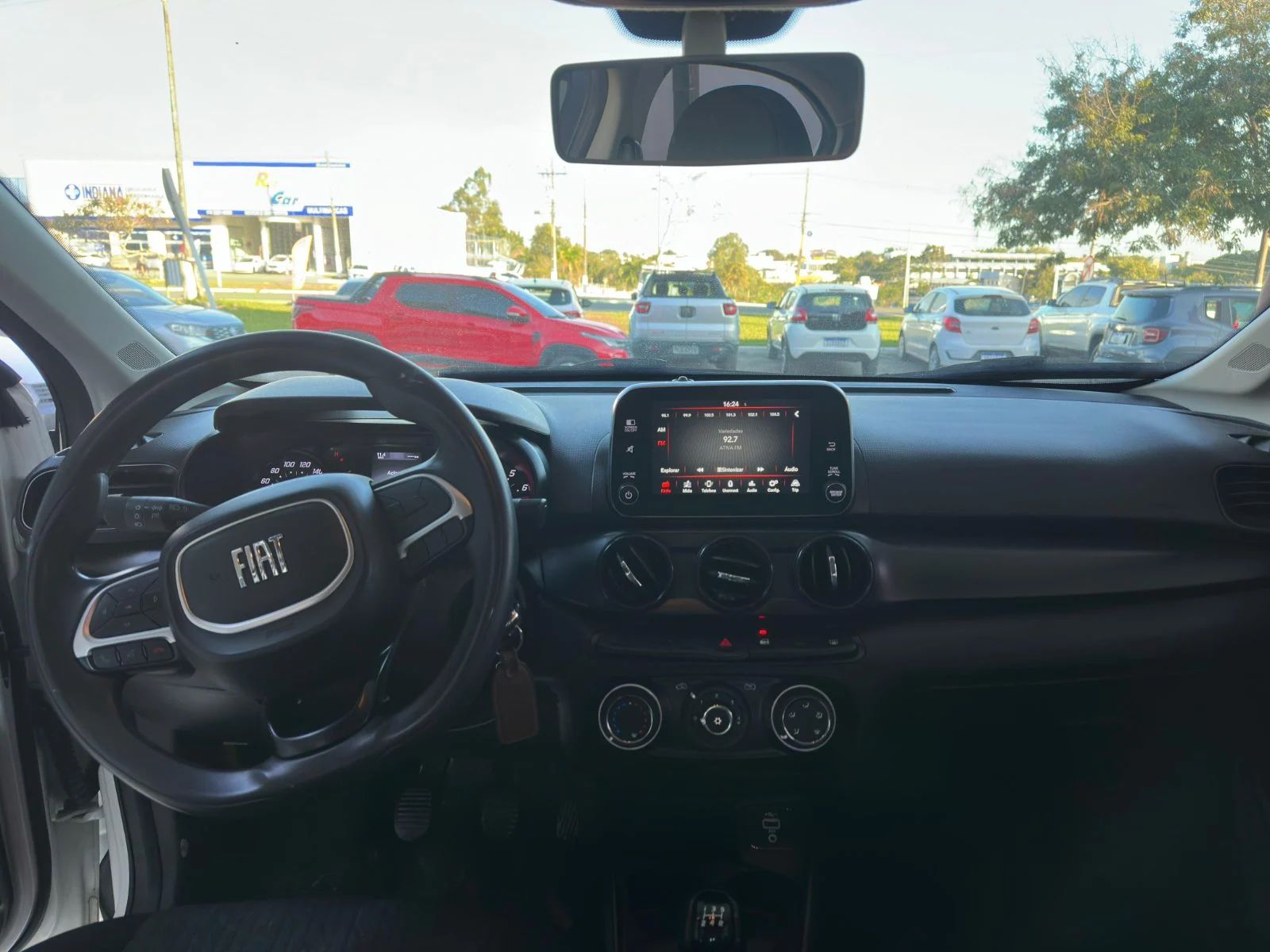 Fiat CRONOS 2024, cor branca, foto 7 de 7