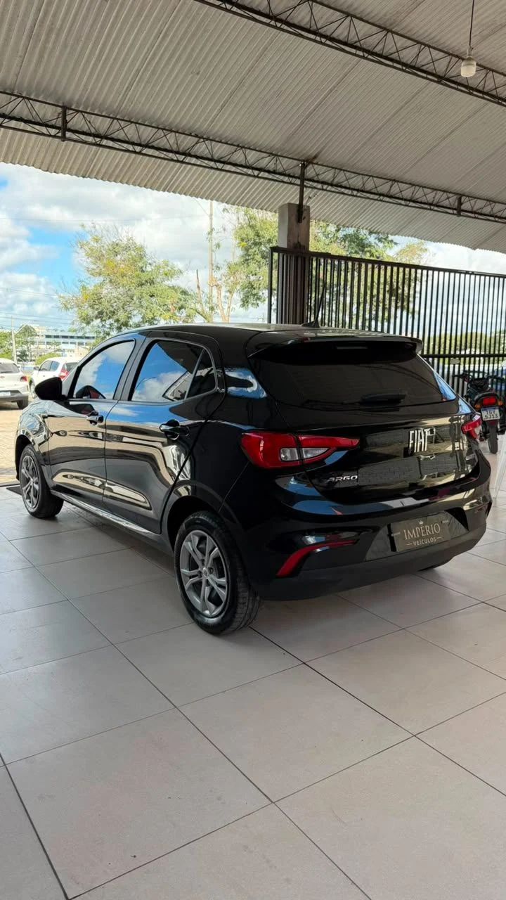 Fiat ARGO 2025, cor preta, foto 3 de 6